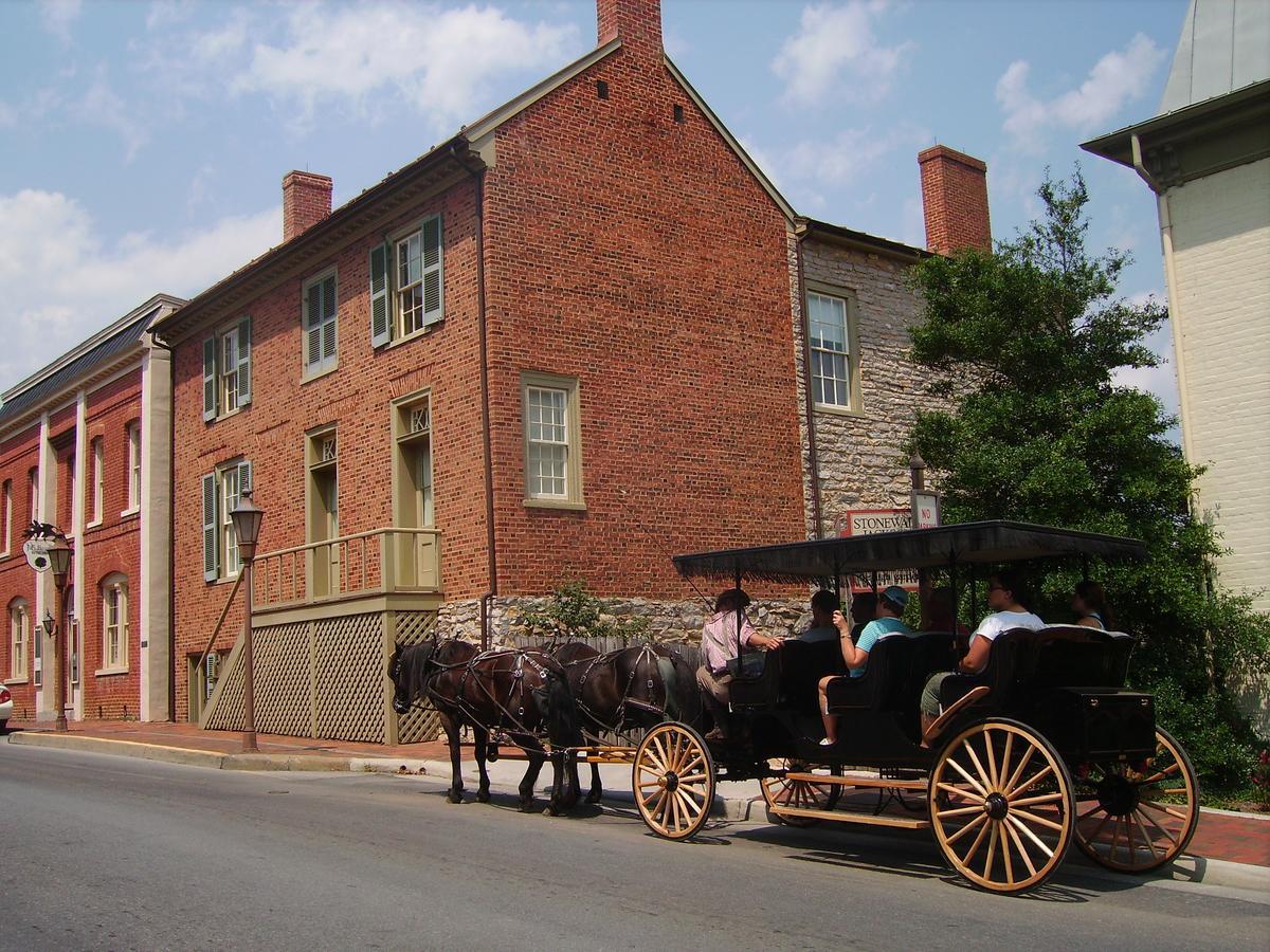 A B&B At Llewellyn Lodge Lexington Esterno foto